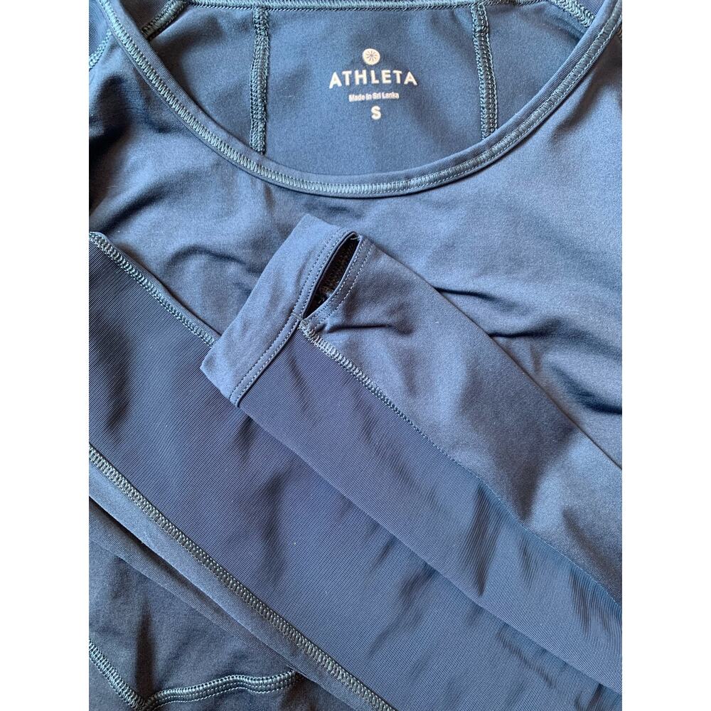 Athleta dark blue sculptek long sleeve athletic shirt - Picture 2 of 3
